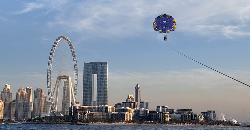 Soar Above Dubais Coastline With 30-Minute Parasailing For One Or Two Dubai - Image 6