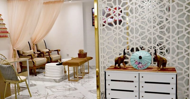 Traditional Thai Or Deep Detox Bath Ritual With Relaxation Treatment Abu Dhabi - Image 3