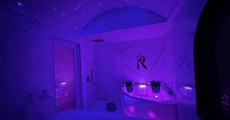 Unwind In Luxury: Indulge In Exotic Moroccan Baths & Pampering Dubai - Image 3