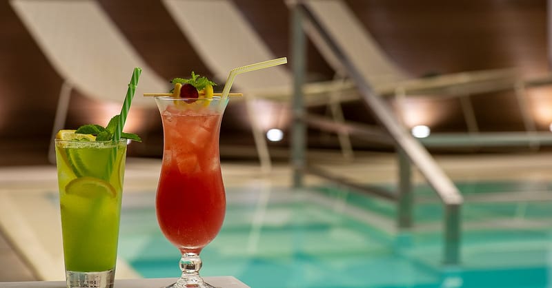 Unwind With 5* Pool Access And Spa Treatment Options Sharjah & N. Emirates - Image 4
