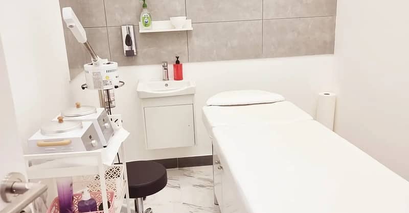 Waxing Or Threading Experience At Ombre Salon - Arjan (Barsha South) Dubai - Image 5