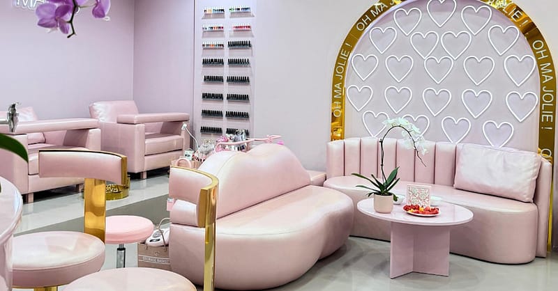 Lash & Brow Perfection: Extensions