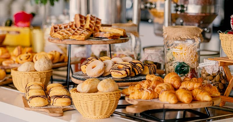 International Dinner Buffet W/ Juice For Up To 4 Adults Or 1 Kid Dubai