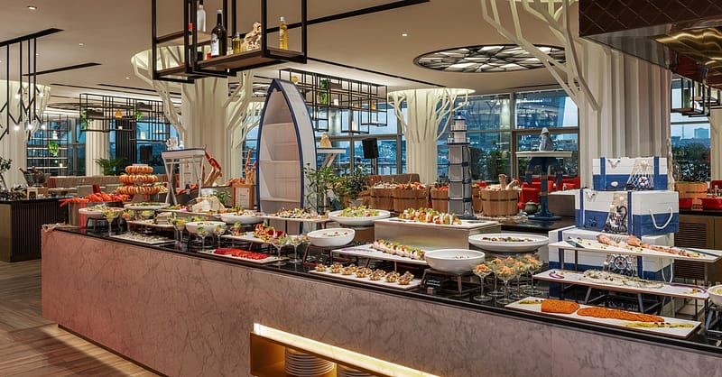 5* Street Food Or Seafood Theme Nights With Live Stations & Beverages Dubai